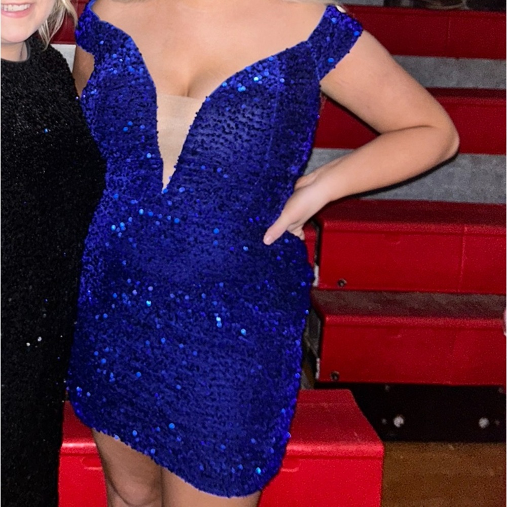 Homecoming dress